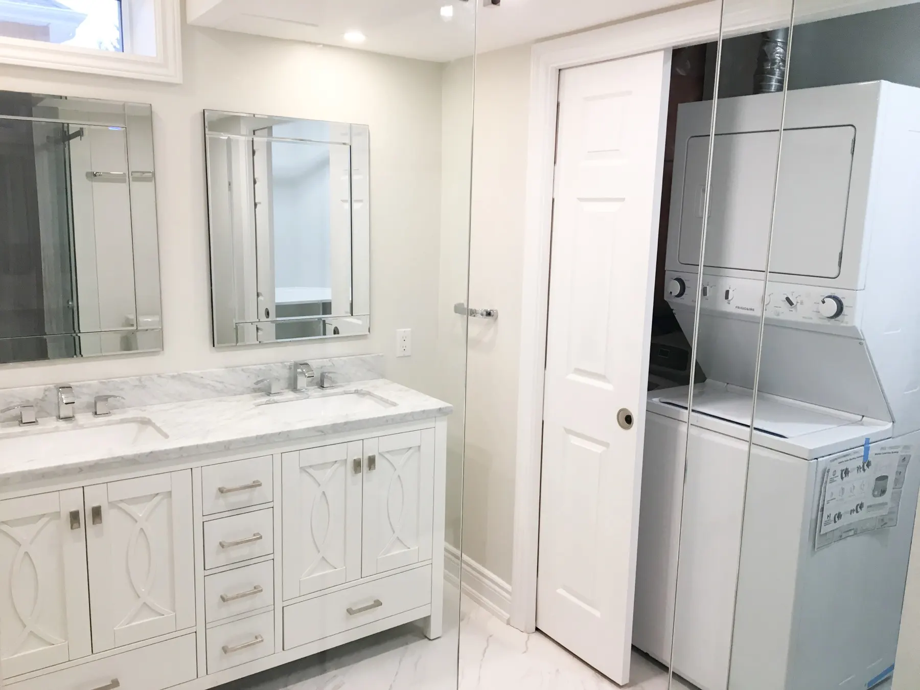 Bathrooms, photo 15
