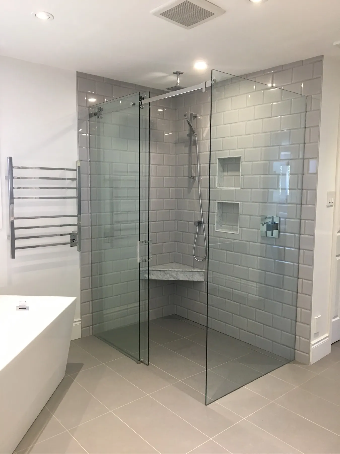 Bathrooms, photo 18