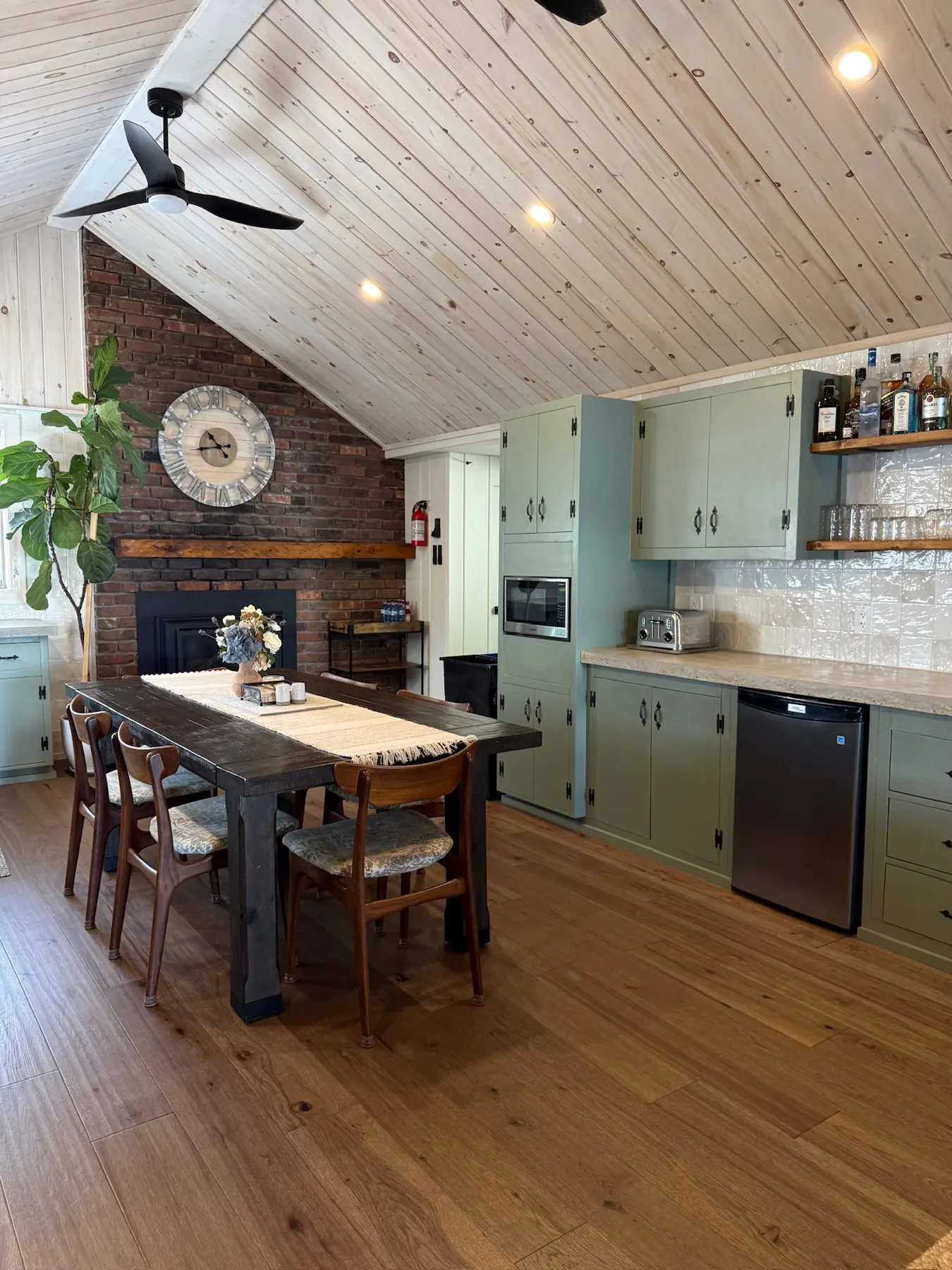 Haliburton Cottage, photo 2
