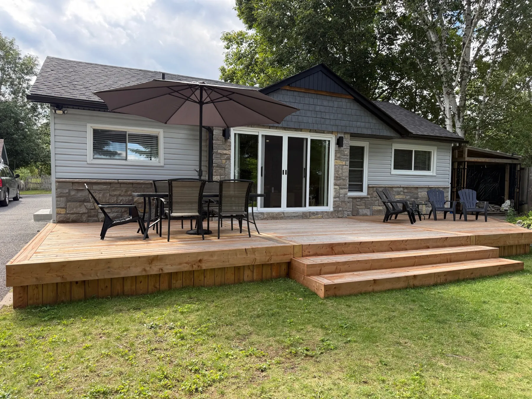 Haliburton Cottage, front exterior after the renovation