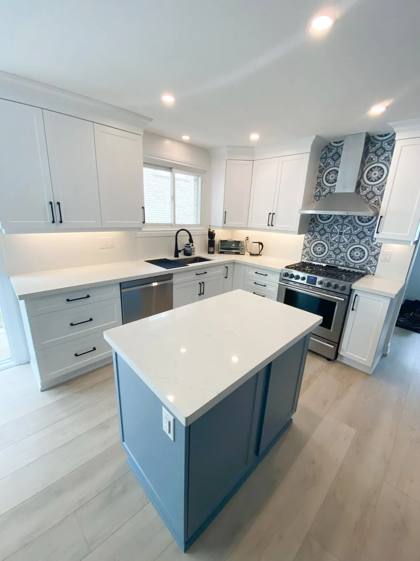 Kitchens, photo 9